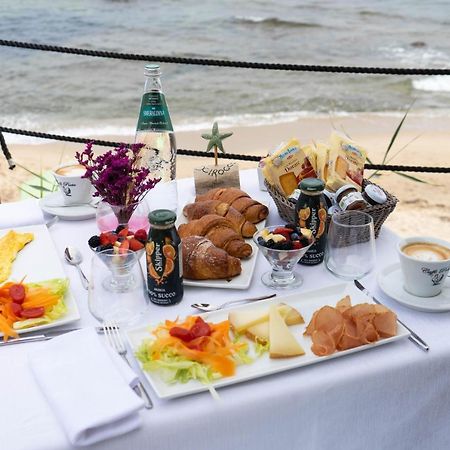 La Locanda Del Mare วัลเลดอเรีย ภายนอก รูปภาพ